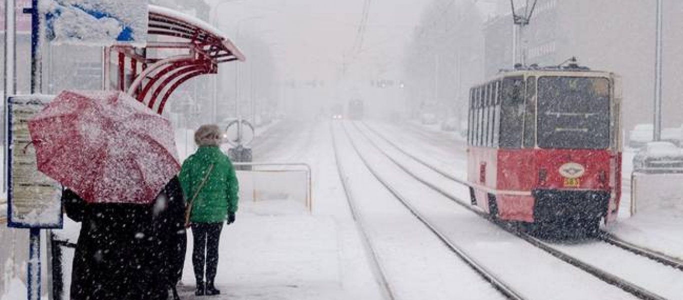 Σφοδρό κύμα κακοκαιρίας σαρώνει τη δυτ. Ευρώπη (φωτό)